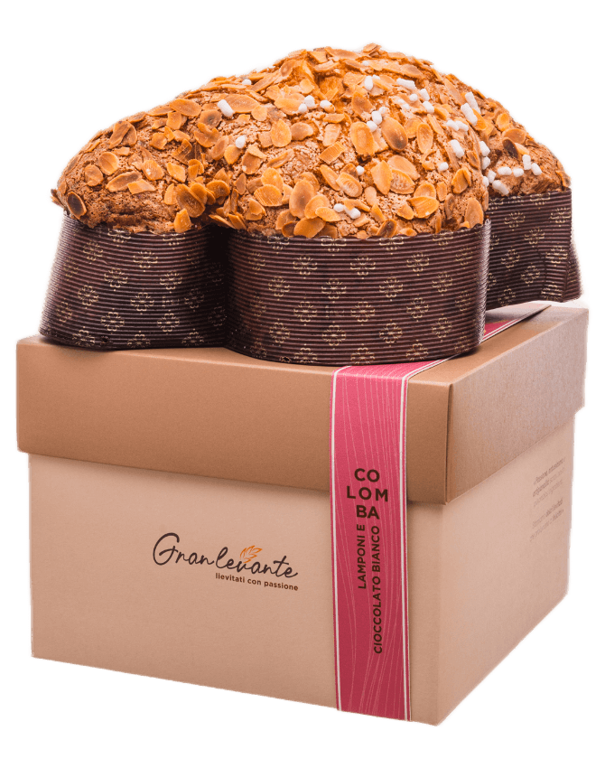 Colomba frutti di bosco e cioccolato bianco